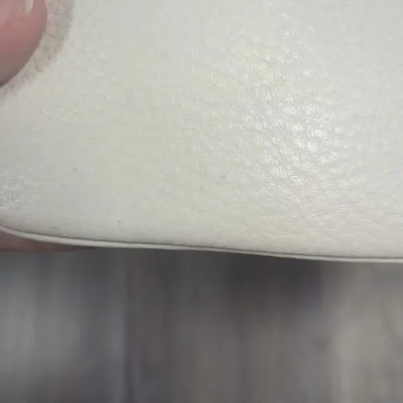 Michael Kors Fulton Wristlet Cream And Gold Zip Wallet MK Mini Purse - Picture 11 of 12